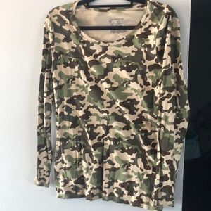 Camo top new without tags